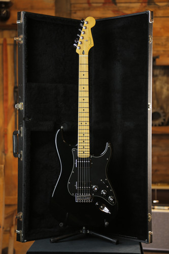 Fender Blacktop Strat HH | Montréal Guitar