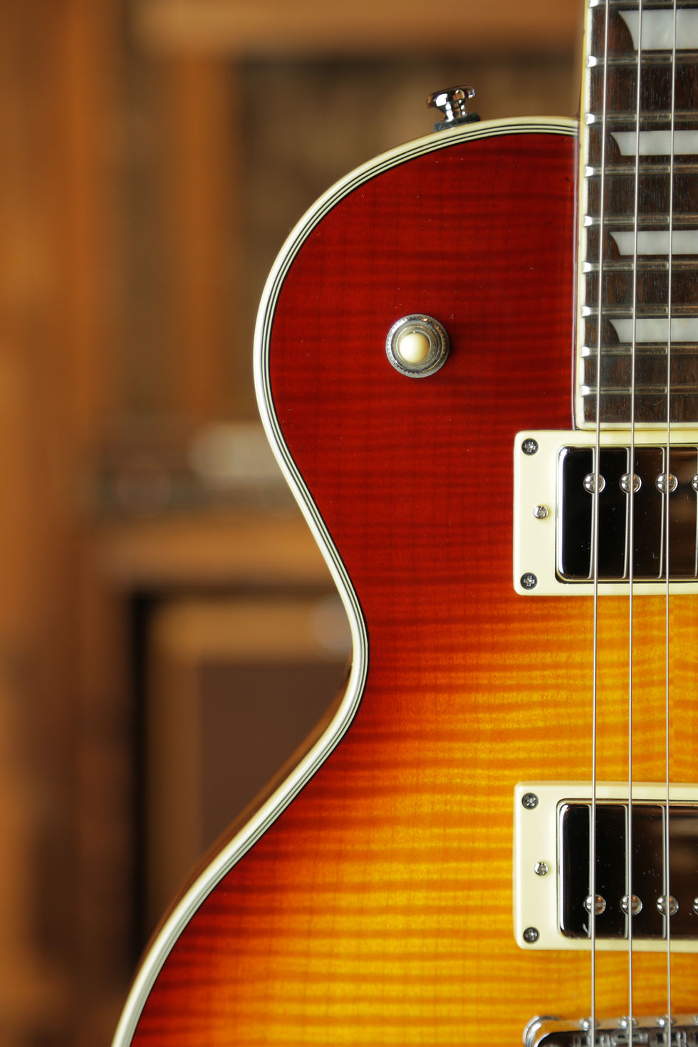 Thumbnail: Sire Larry Carlton L7 Cherry Sunburst 2021