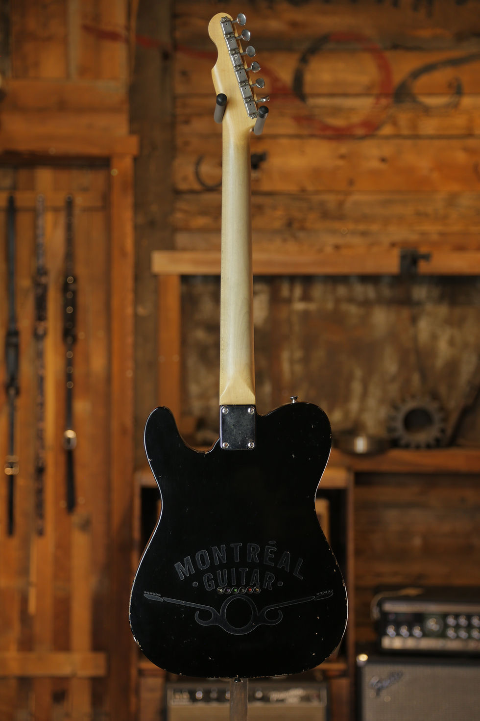 Thumbnail: Feathercaster Montréal Guitar – Aged Tuxedo Finish