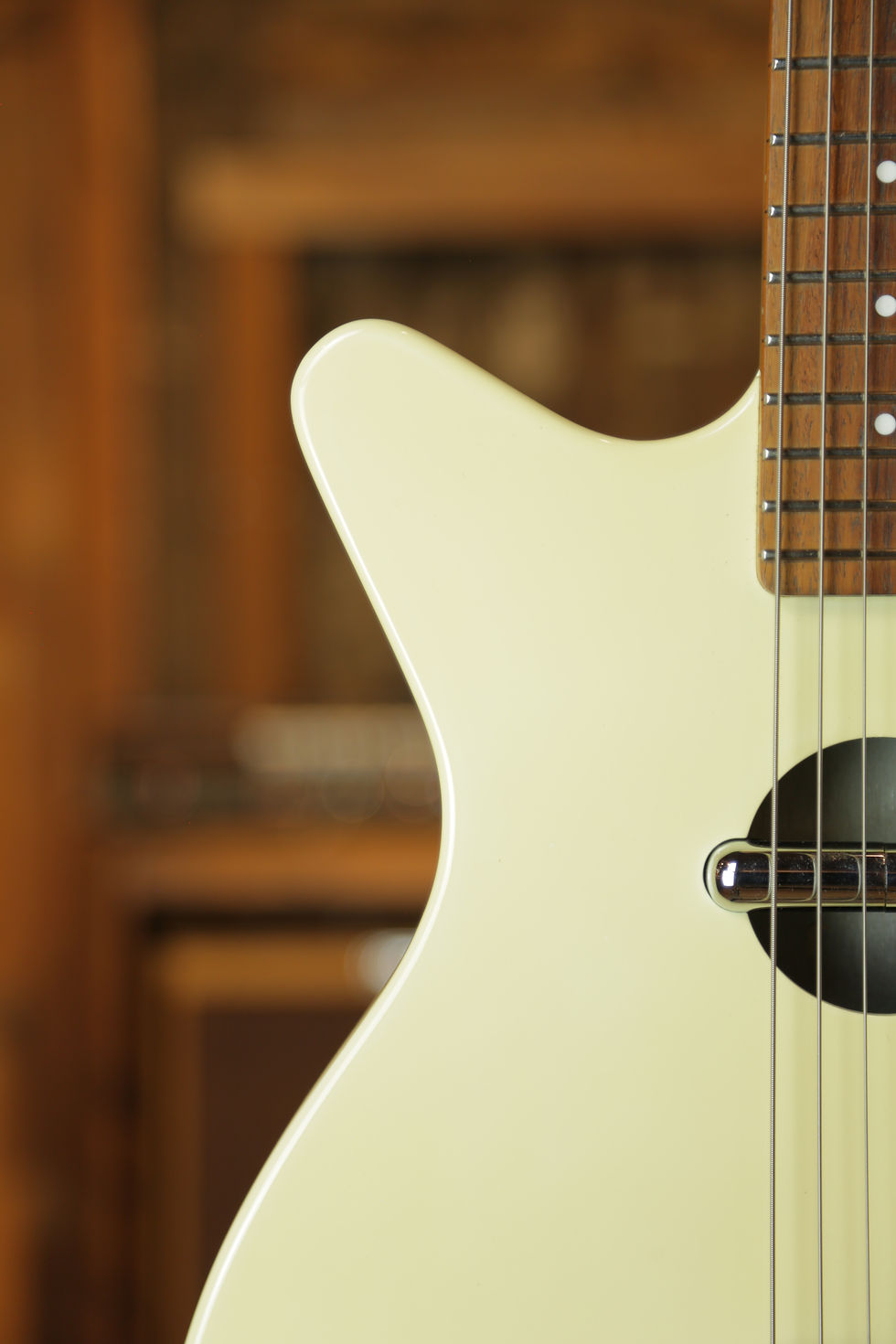 Thumbnail: Danelectro Convertible Blonde – 2003