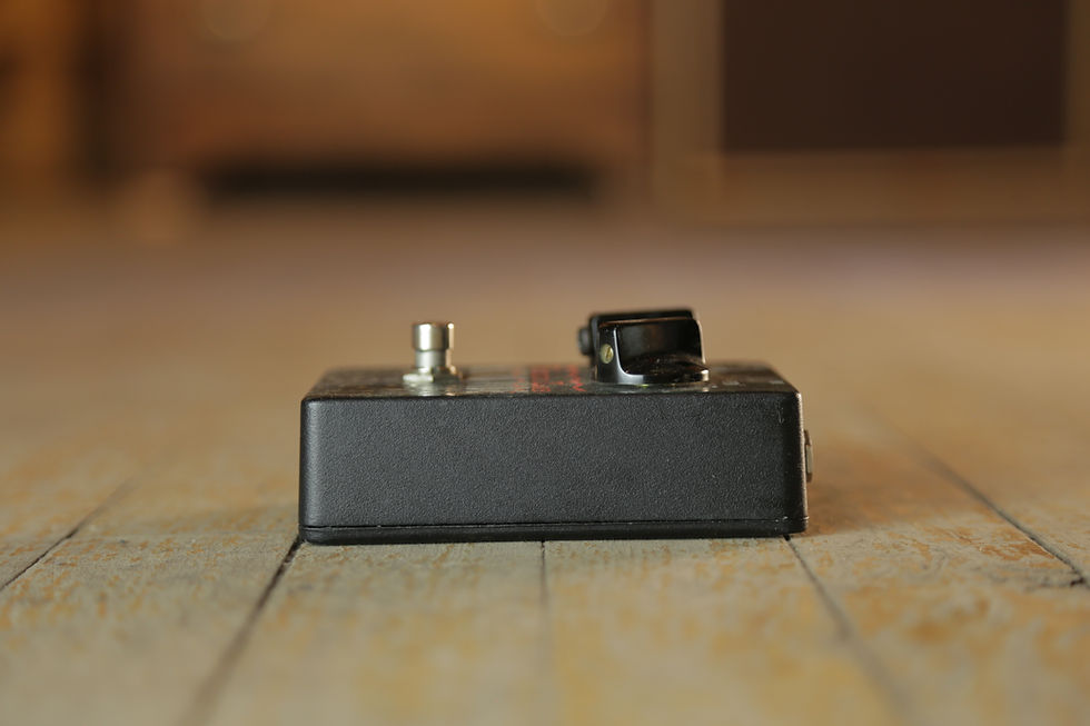 Miniature : Voodoo Lab Micro Vibe (early version)