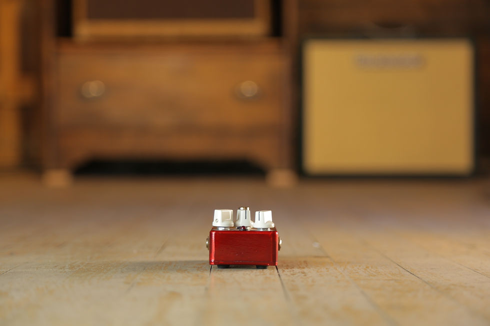 Thumbnail: Mad Professor Fire Red Fuzz