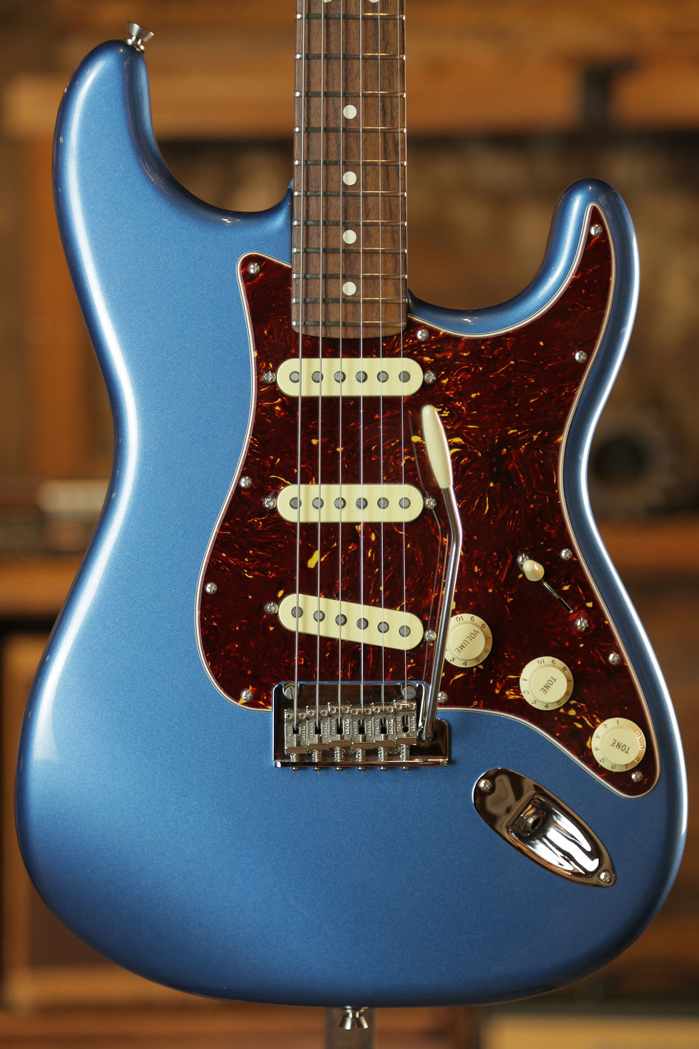 Fender Limited Edition American Pro II Stratocaster Lake Placid Blue-2023