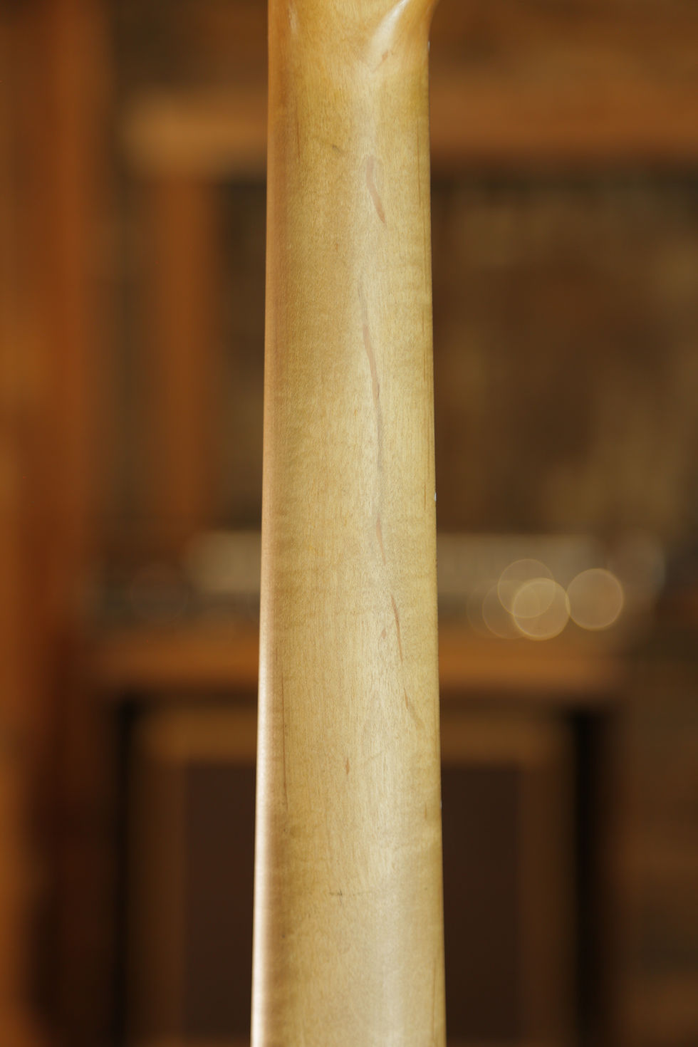 Miniature : Montréal Guitar Feathercaster Bass Tuxedo 2026