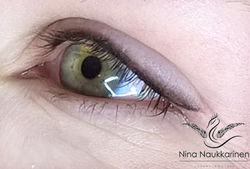 Luonollinen-silmien-rajaus