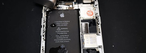 telefono mojado.jpg