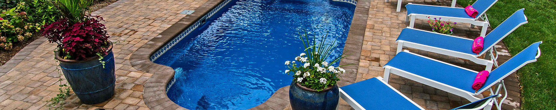 fiberglass pool rochester NY_edited.jpg