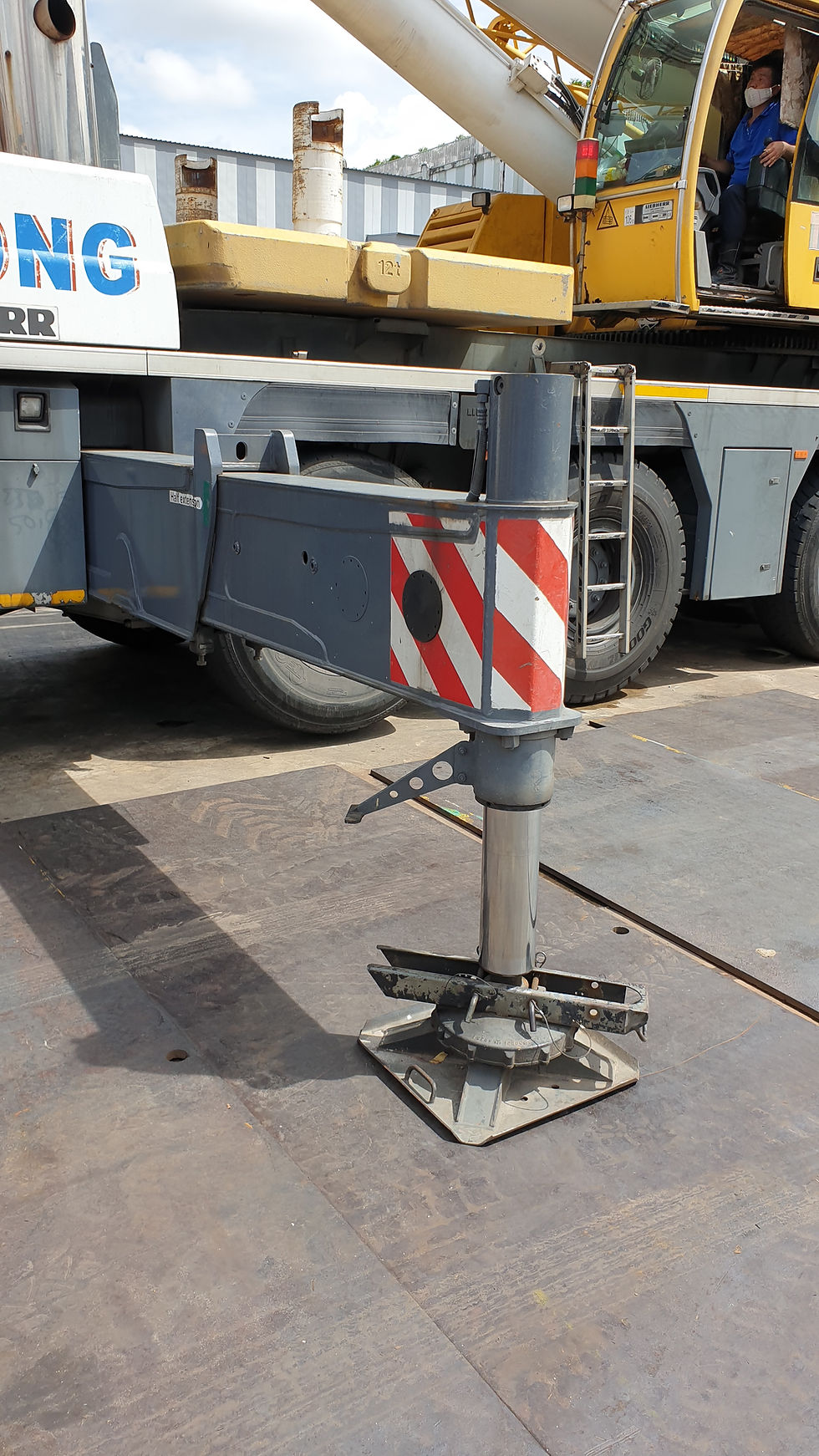 Thumbnail: LIEBHERR LTM 1200-5