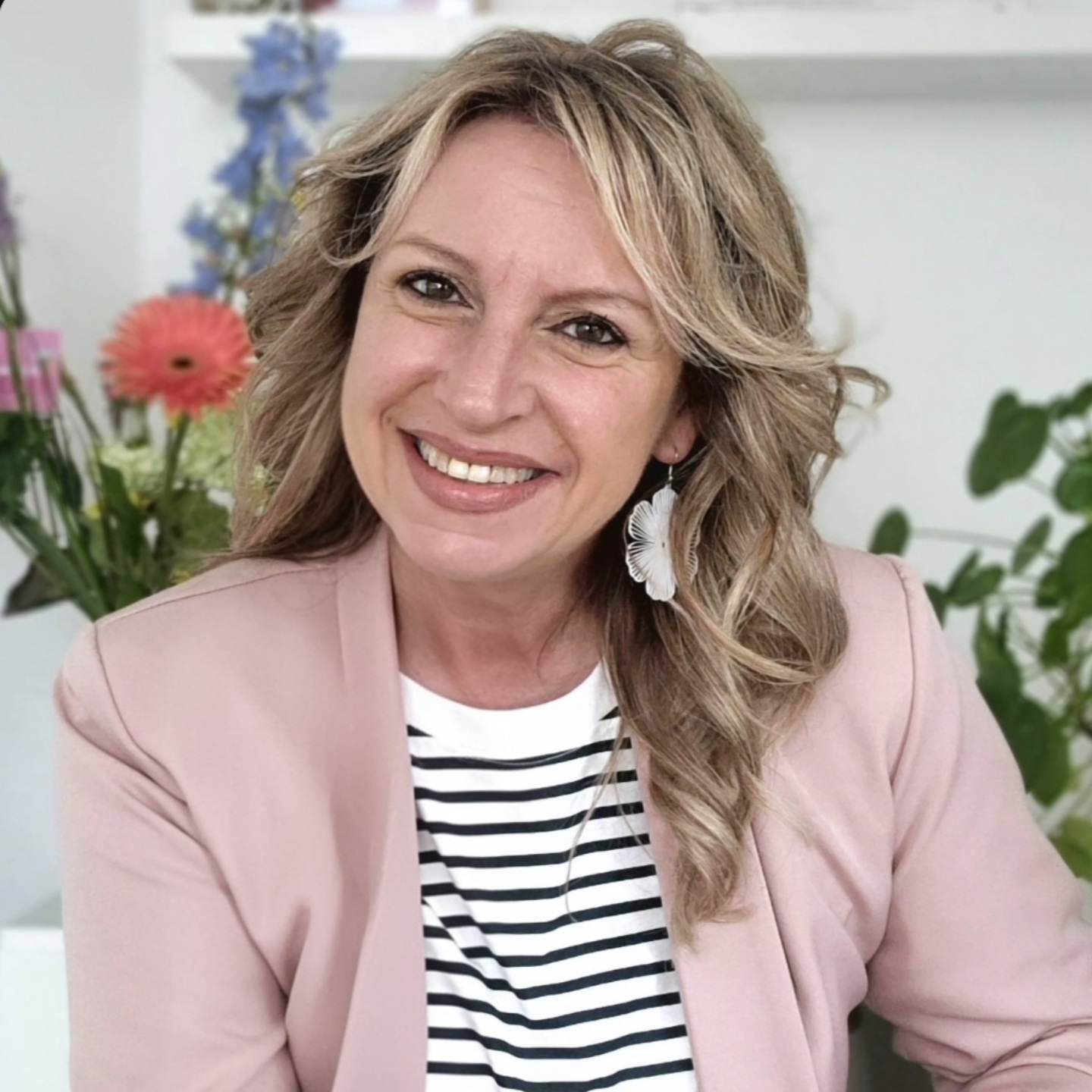 Foto van schrijver: likeitlikedeb