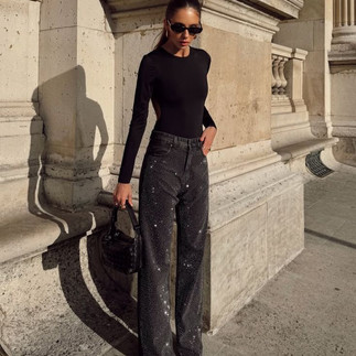 exemple de tenue avec un jean à strass