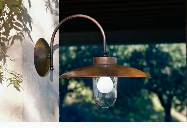 Aldo Bernardi Seramik ve Bakır Bahçe Aydınlatmaları