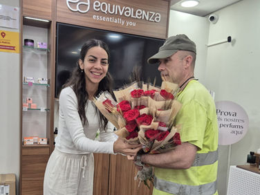 Un Sant Jordi solidari amb CIPO i Ca n'Oriac Comerç