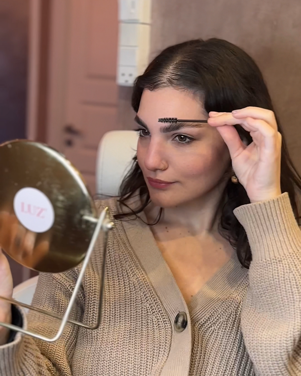 Brow services at LUZ Beauty Studio in Copenhagen
