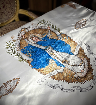 ÉTENDARD SAINTE VIERGE