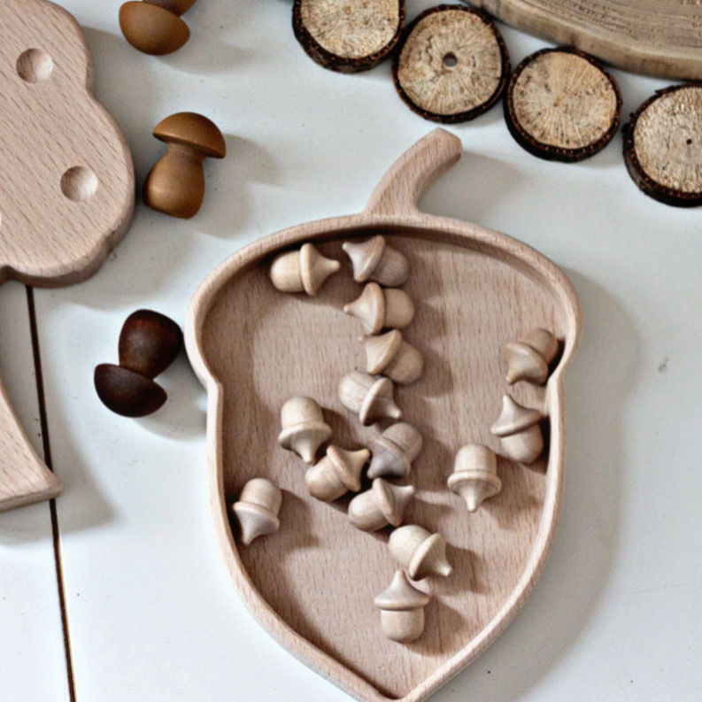 Thumbnail: Acorn Tray