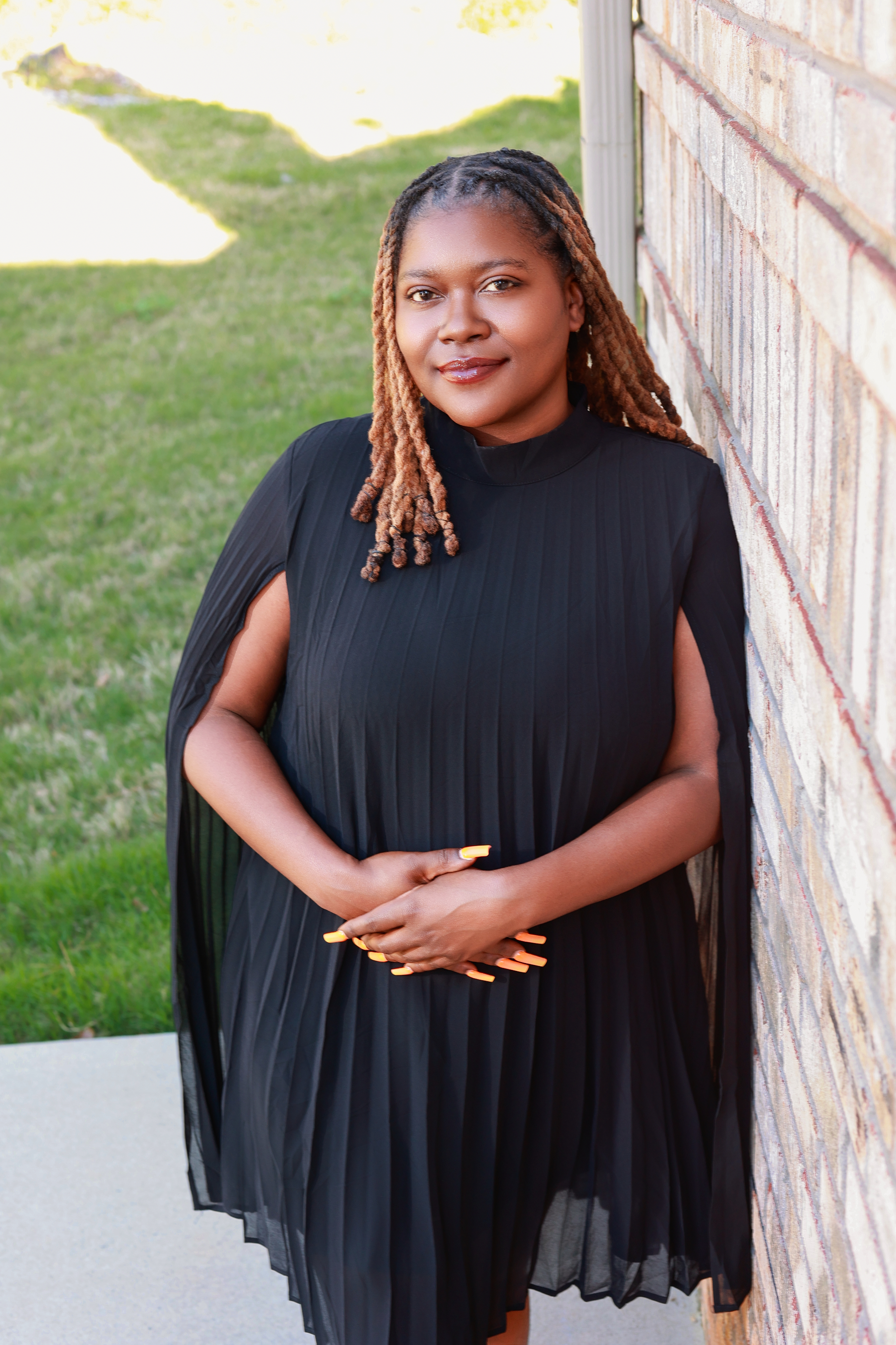 Writer: Rae Simone