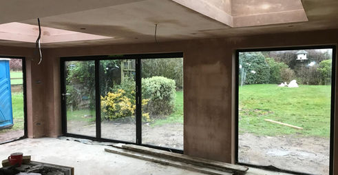 Perfect plastering in sunroom