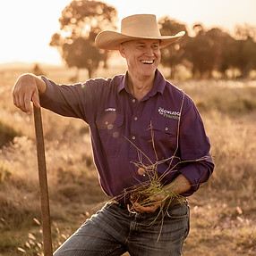 graziers-in-groups-trainer-andrew-murgon-qld.jpg.jpg