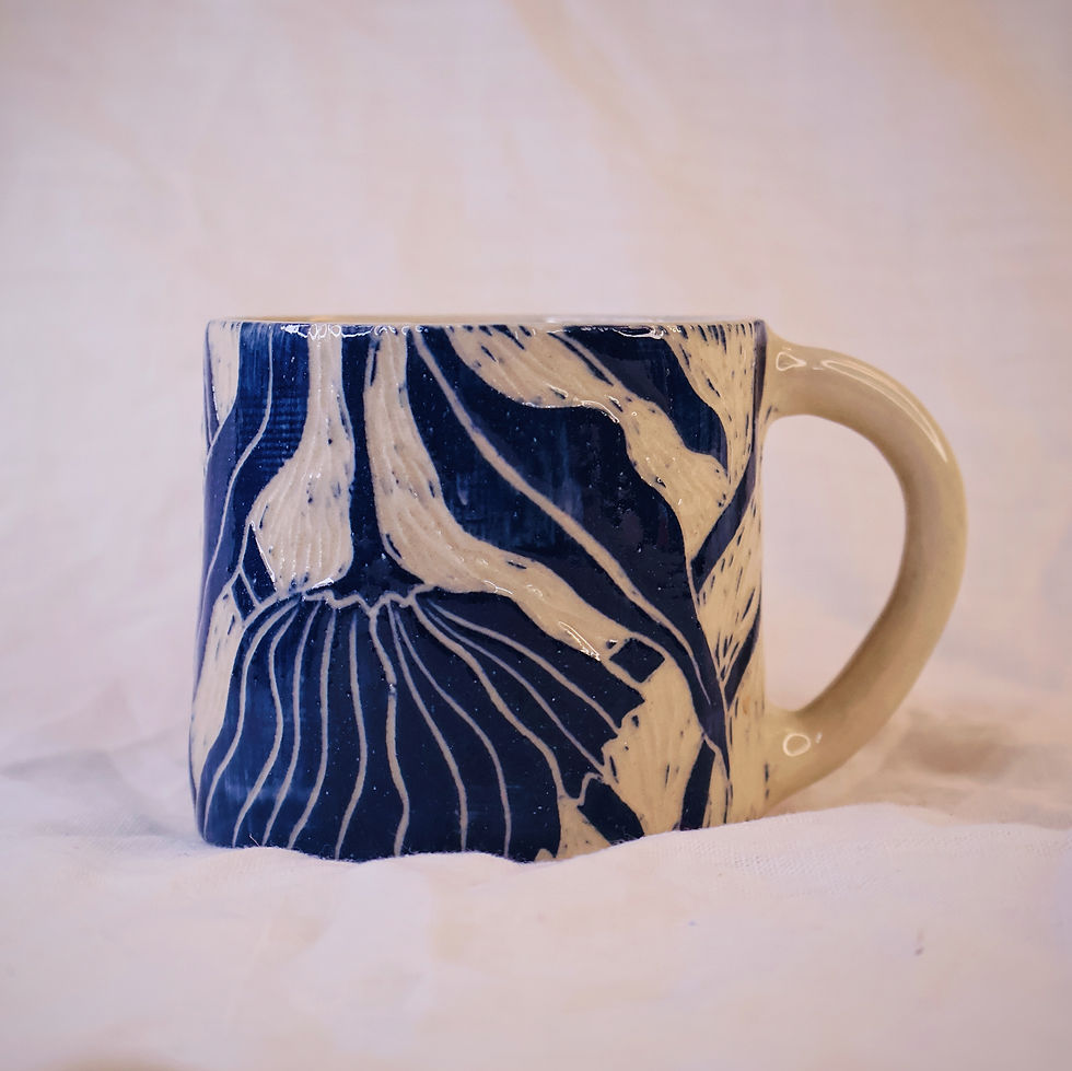 Garden Lily - Straight Sgraffito Mug