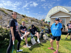 79491983-f2c5-47f2-a657-172f80364bda