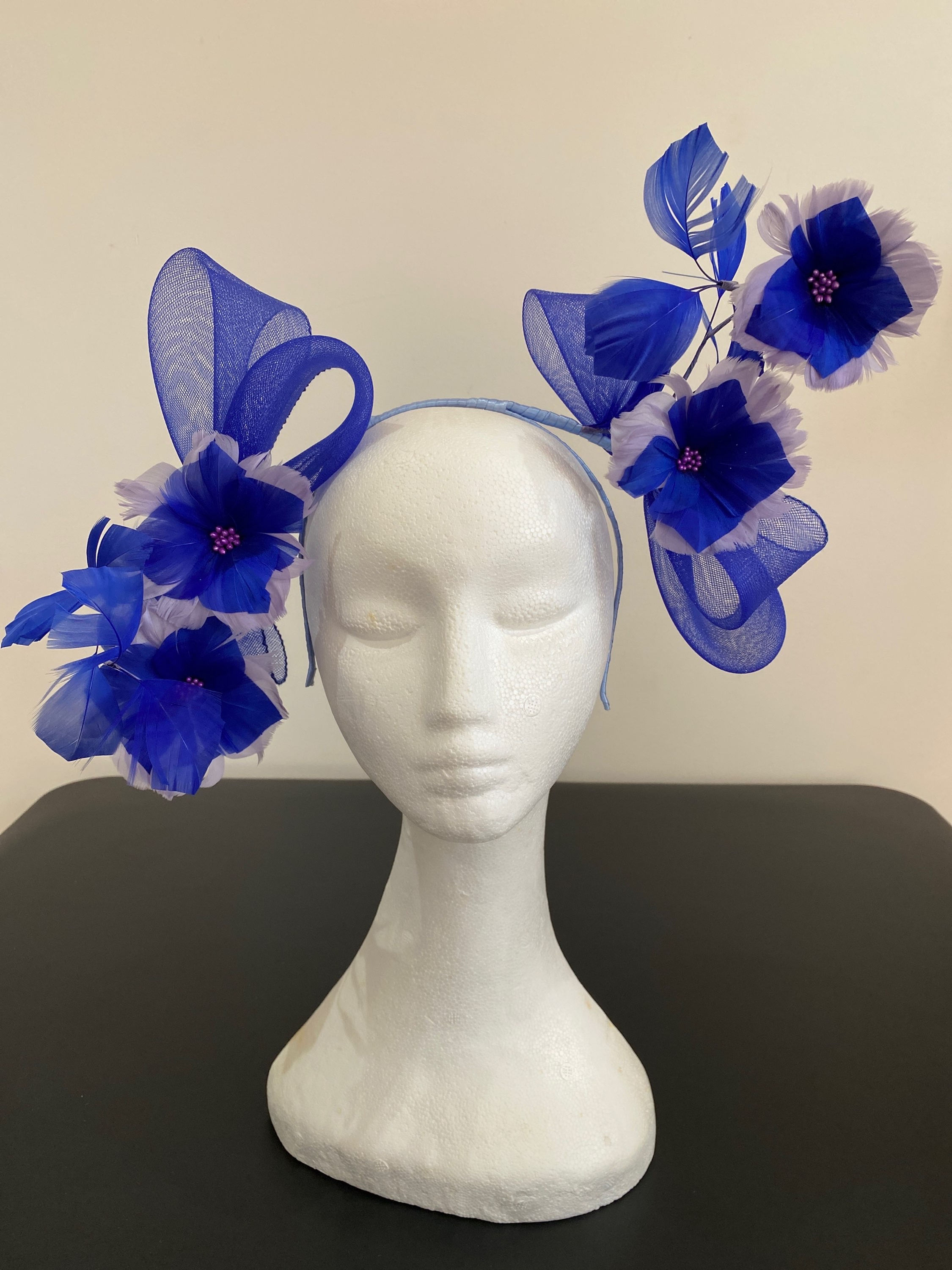 F021 Blue & white feather fascinator - Made in Aus