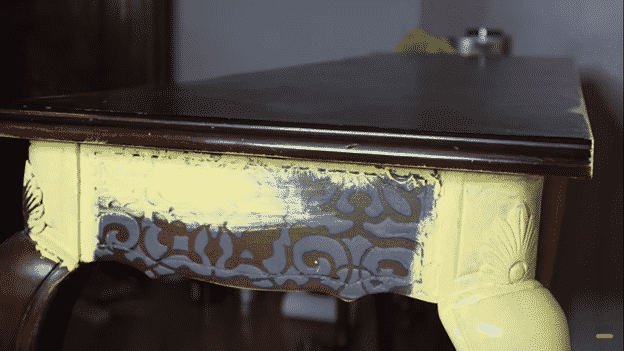 Quick Weekend Furniture Flip