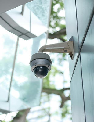 Uso de cámara CCTV en exteriores