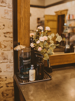 Lowell Indiana's hair color experts