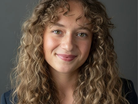 Executive Spotlight: Elena Dansereau Guiding Cards for Care’s Expansion into Calgary