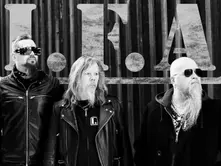 I.F.A julkaisee uuden kappaleen taiteilija Kalervo Palsasta