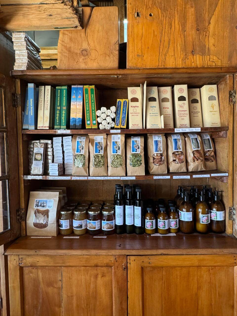cederberg-esssentials-shop-handcrafted-organic-south-africa.jpeg