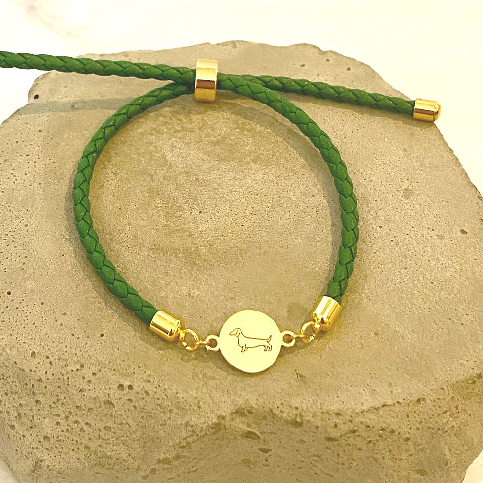 Thumbnail: Engraved 18k Gold Plated Disc Bracelet