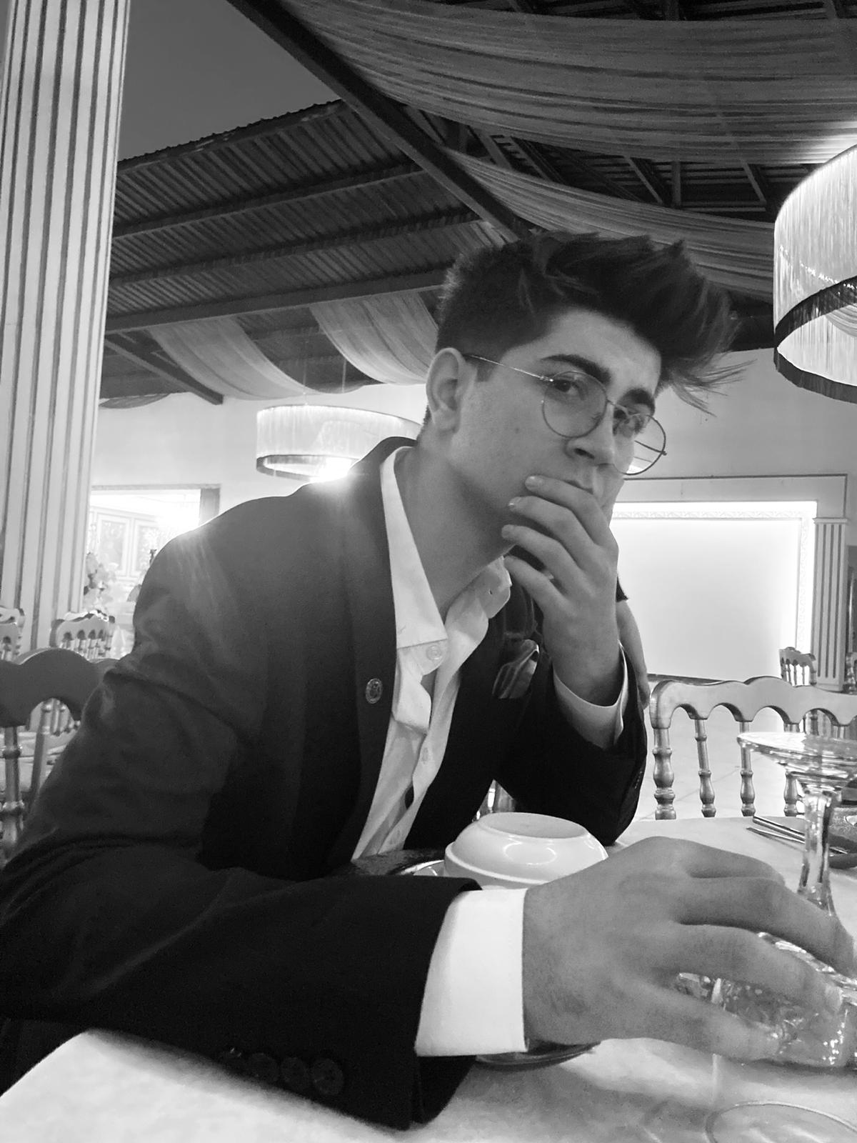 Yazarın fotoğrafı: Emir Yasin Erciyeslioğlu