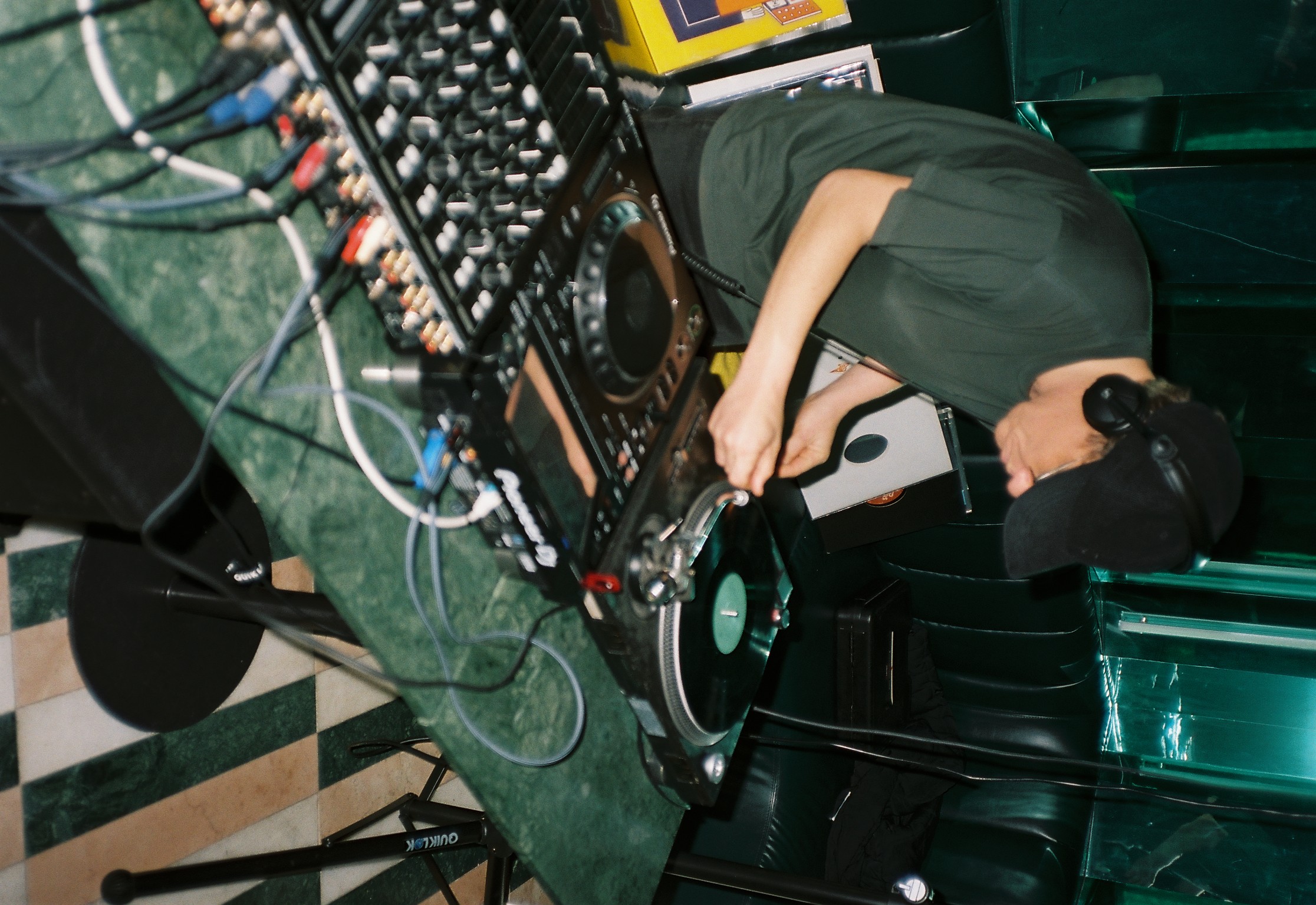 Industrial sound branding for the underground scene, edgy and artistic for event organizers.