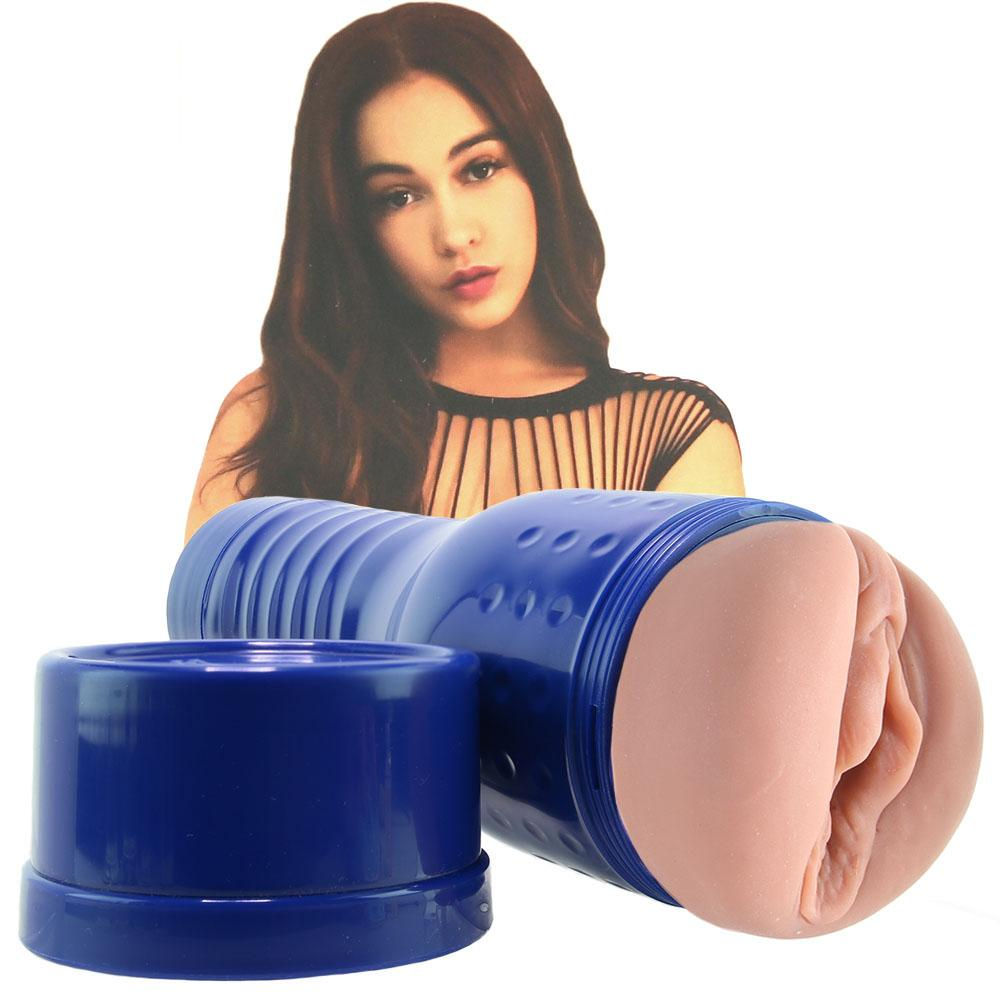 Private Tube Ginebra Bellucci Pussy Masturbator