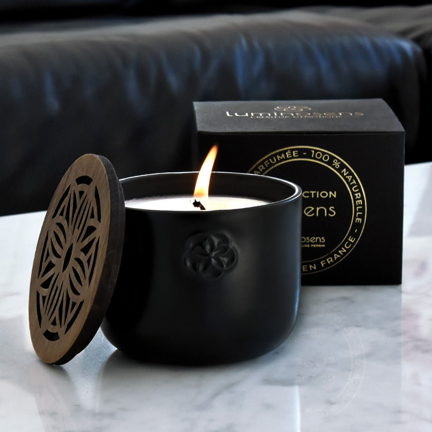 LUMINOSENS-Bougie parfumée 5 sens - Le goût - Noir mat- Noyer