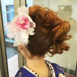 女性成人式着付け、和装ヘアセット（アップスタイル）