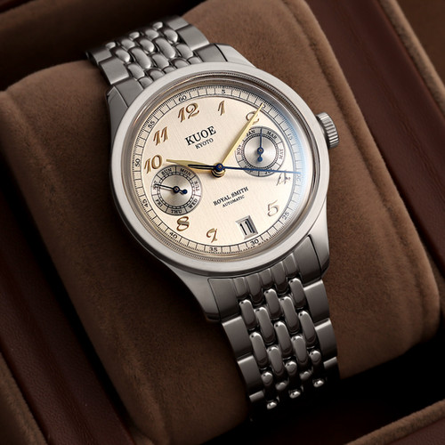 時計 KUOE  SMITH / 90-010 ROYAL SMITH 90-010 Automatic Ivory x Vertical Brushed Dial