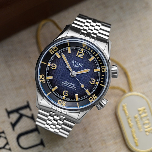 SOMBRERO 90-011, Gradient Navy, Linen Textured Dial, 20 BAR Water