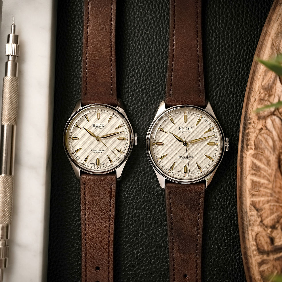 Thumbnail: ROYAL SMITH 90-006 Large - 39mm Silver Case Ivory Dial