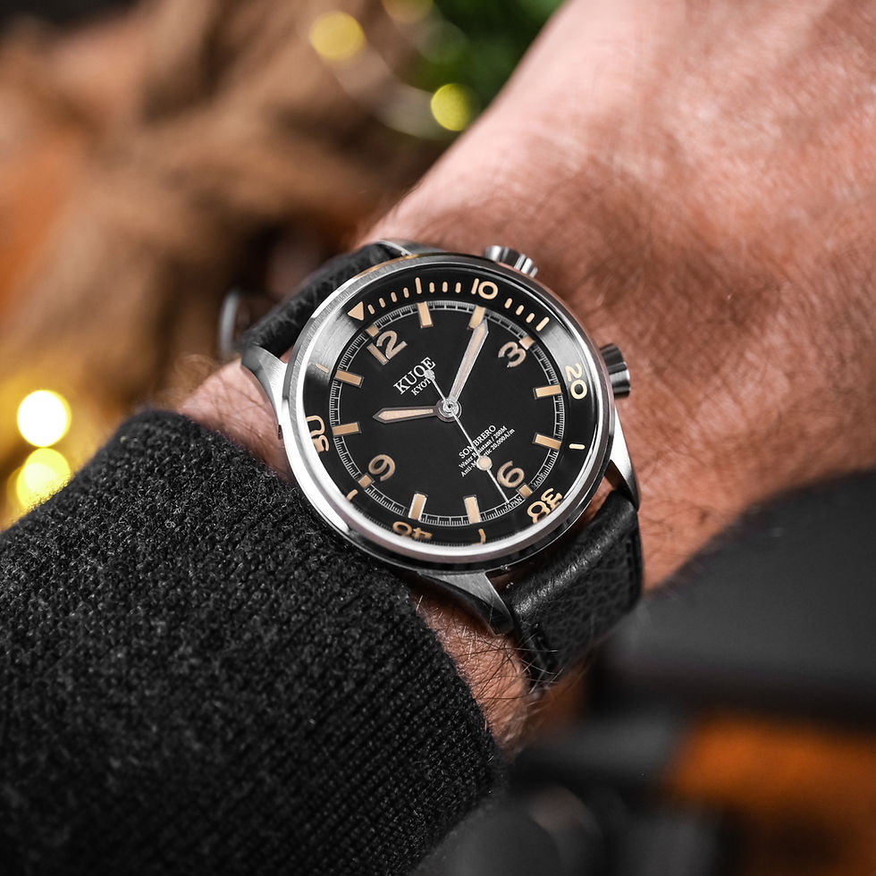 SOMBRERO 90-011, Black Linen Textured Dial, 20 BAR Water Resistant