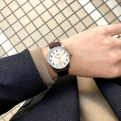 KUOE（クオ）OLD SMITH 90-001 ブラック/ゴールド OLD SMITH 90-007 Automatic Black Sunray Dial | Kuoe Kyoto Global
