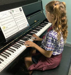 Piano Prodigy student, Lorissa Manners