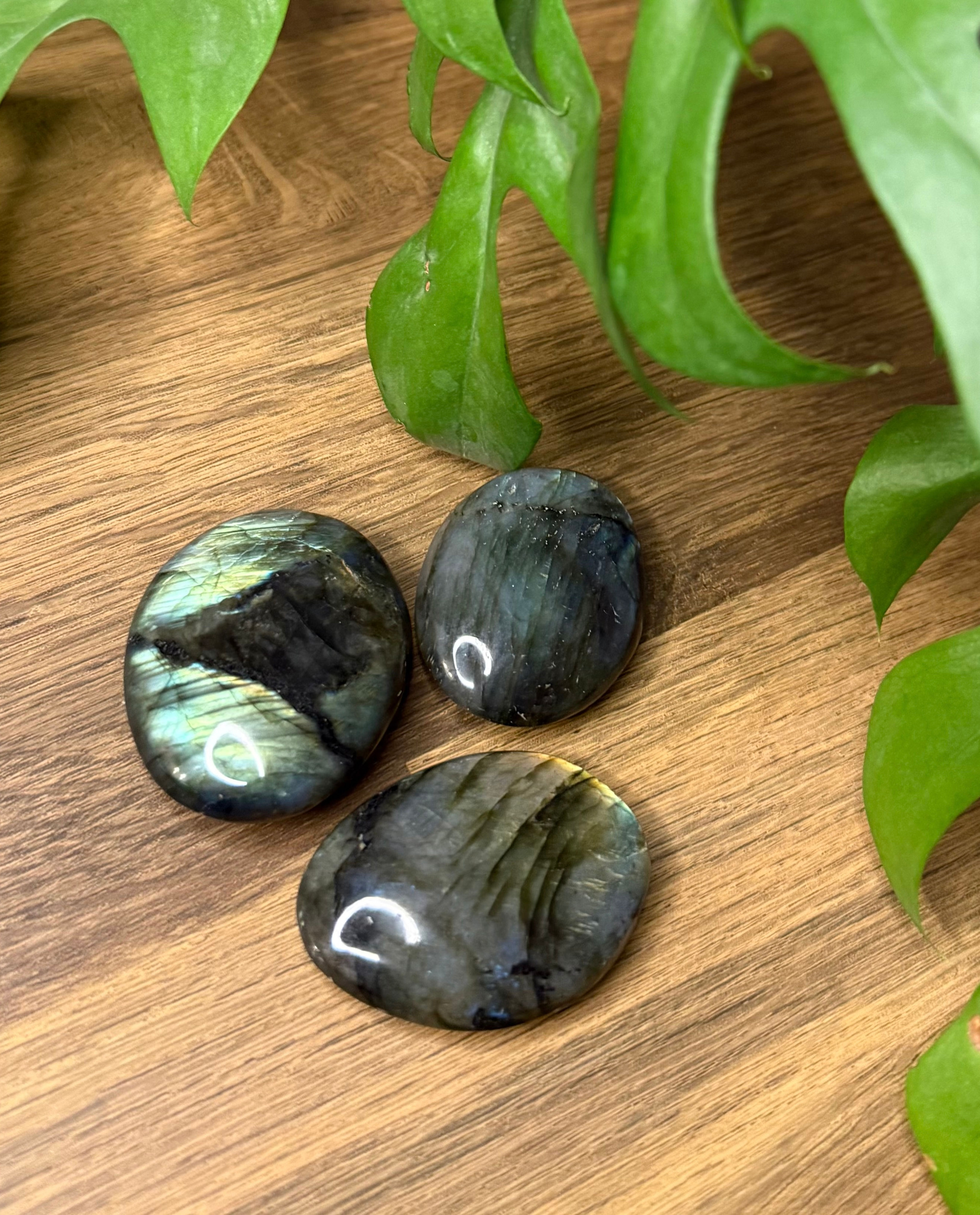 Labradorite Pebble