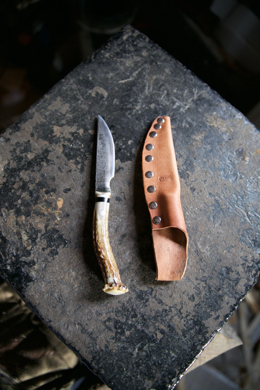 “10 Pointer” hunting knife 
