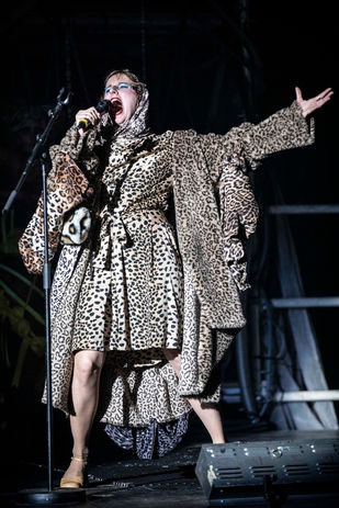 Clara - Jean Louis Fernandez.jpg