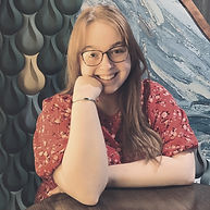 taylor headshot_edited_edited.jpg