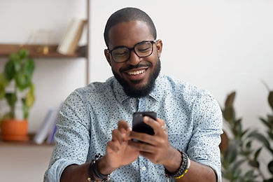man-texting.jpeg