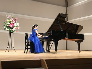 ステージでの演奏