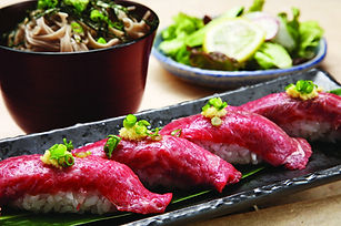 極上飛騨牛握り寿司５貫（トロ寿司）